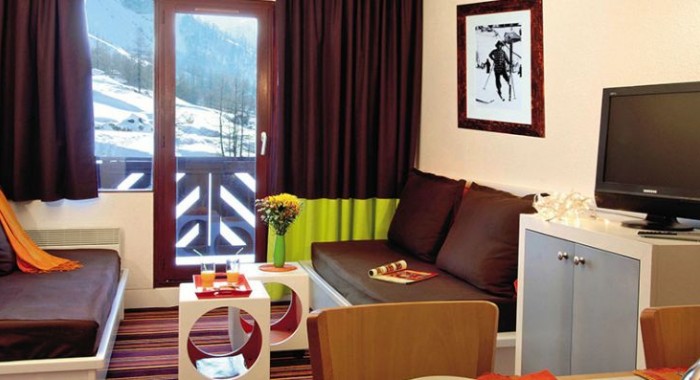 La Daille Apartments, Val D'Isere ski chalet, image 3
